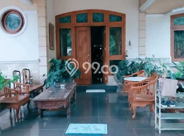 Hunian Mewah Dijual LT 1033m2 di Banyumanik, Semarang Hunian Mewah Dijual LT 1033m2 di Banyumanik, Semarang