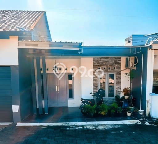 Rumah Strategis Modern Lb 72m2 di Banyumanik, Semarang Rumah Strategis Modern Lb 72m2 di Banyumanik, Semarang