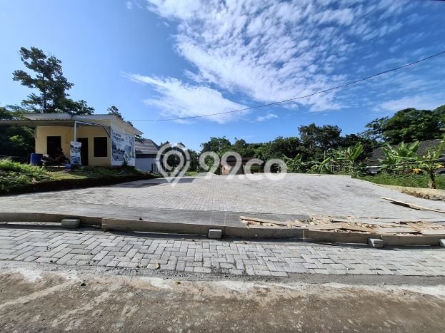 Rumah Strategis Modern Lb 50m2 di Gunung Pati, Semarang Rumah Strategis Modern Lb 50m2 di Gunung Pati, Semarang