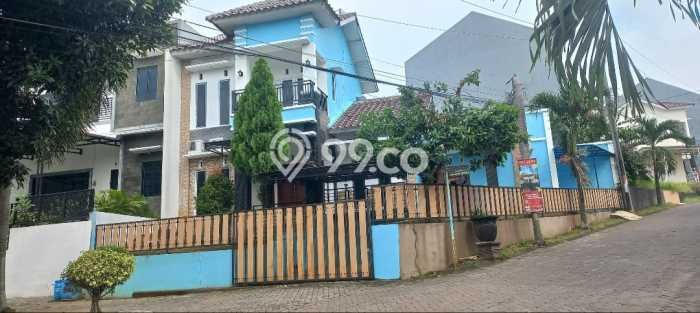 Jual Rumah Bagus Siap Huni LB 290m2 di Tembalang, Semarang Jual Rumah Bagus Siap Huni LB 290m2 di Tembalang, Semarang