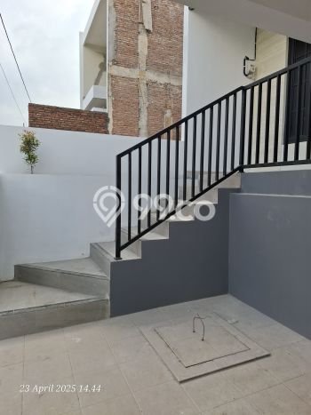Dijual Hunian Rumah Nyaman 3 Kamar di Pudak Payung, Semarang Dijual Hunian Rumah Nyaman 3 Kamar di Pudak Payung, Semarang