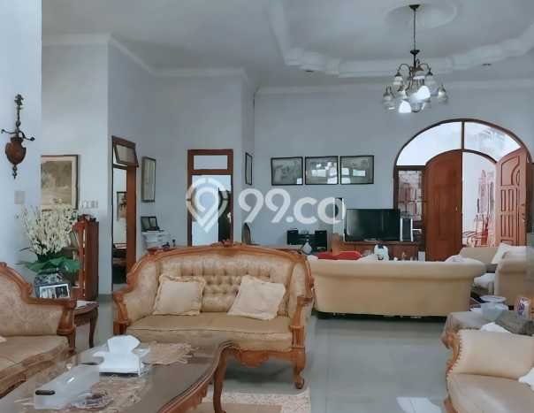 Hunian Mewah Dijual LT 1033m2 di Banyumanik, Semarang Hunian Mewah Dijual LT 1033m2 di Banyumanik, Semarang