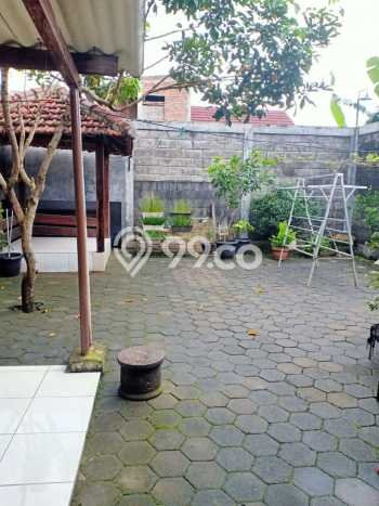 Dijual Rumah 3 Kamar Lokasi Ideal Bagus dan Strategis di Banyumanik Dijual Rumah 3 Kamar Lokasi Ideal Bagus dan Strategis di Banyumanik