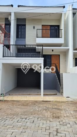 Jual Rumah Strategis Bagus Punya 3 KT di Banyumanik Semarang SHM Jual Rumah Strategis Bagus Punya 3 KT di Banyumanik Semarang SHM