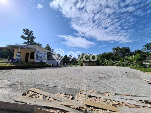 Rumah Strategis Modern Lb 50m2 di Gunung Pati, Semarang Rumah Strategis Modern Lb 50m2 di Gunung Pati, Semarang