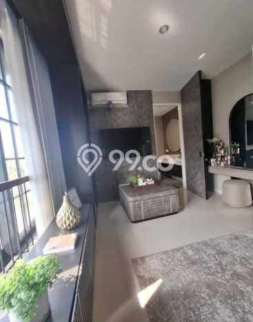 Rumah Mewah LB 172m2 Siap Pakai Desain Elegan di Sambiroto, Semarang Rumah Mewah LB 172m2 Siap Pakai Desain Elegan di Sambiroto, Semarang