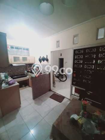 HARGA SPESIAL! Rumah Minimalis di Tembalang, Semarang, LT 123m2m² LB 90m2m² Bisa Nego! HARGA SPESIAL! Rumah Minimalis di Tembalang, Semarang, LT 123m2m² LB 90m2m² Bisa Nego!