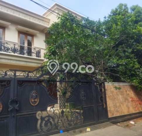Rumah Elit Modern Siap Huni di Bintaro Jakarta Selatan Rumah Elit Modern Siap Huni di Bintaro Jakarta Selatan