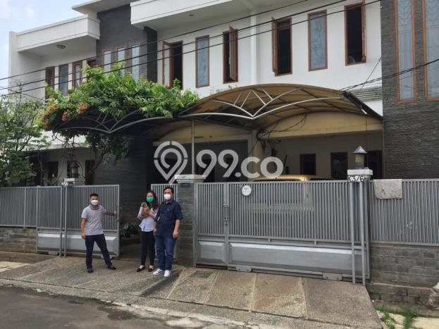 Hunian Elit LB 300m2 Siap Huni Desain Elegan di Bintaro, Tangerang Selatan Hunian Elit LB 300m2 Siap Huni Desain Elegan di Bintaro, Tangerang Selatan