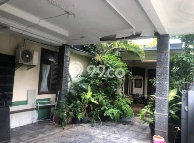 For Sale Hunian Rumah Nyaman 4 Kamar di Petukangan, Jakarta Selatan For Sale Hunian Rumah Nyaman 4 Kamar di Petukangan, Jakarta Selatan