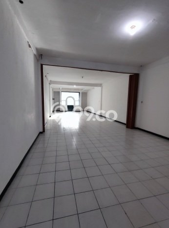 Ruko Dijual di Prime Area Surabaya Luas 461m2 Ruko Dijual di Prime Area Surabaya Luas 461m2