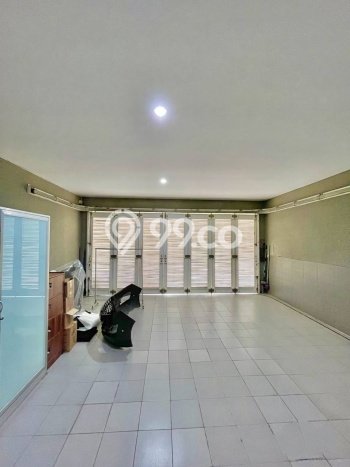 Rumah Mewah Siap Huni LT 375m2 di Wiyung, Surabaya Rumah Mewah Siap Huni LT 375m2 di Wiyung, Surabaya