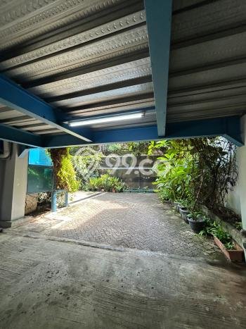 Kantor Bagus Dijual LB 2600m2 Lokasi Strategis Jakarta Barat Area Cocok untuk Bisnis Kantor Bagus Dijual LB 2600m2 Lokasi Strategis Jakarta Barat Area Cocok untuk Bisnis