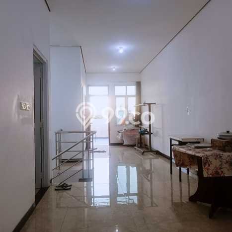 Rumah Elit Modern Tanpa Renovasi di Rawa Buaya Jakarta Barat Rumah Elit Modern Tanpa Renovasi di Rawa Buaya Jakarta Barat
