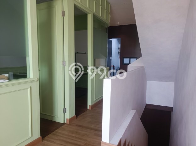 Ruko Dijual di Tangerang LT 90m2 & LB 192m2 Lokasi Terbaik! Ruko Dijual di Tangerang LT 90m2 & LB 192m2 Lokasi Terbaik!