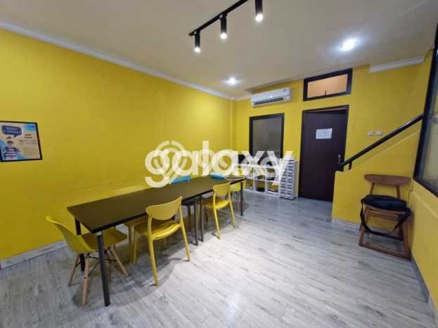 Ruko Dijual di Prime Area Jakarta Barat Luas 250m2 Ruko Dijual di Prime Area Jakarta Barat Luas 250m2