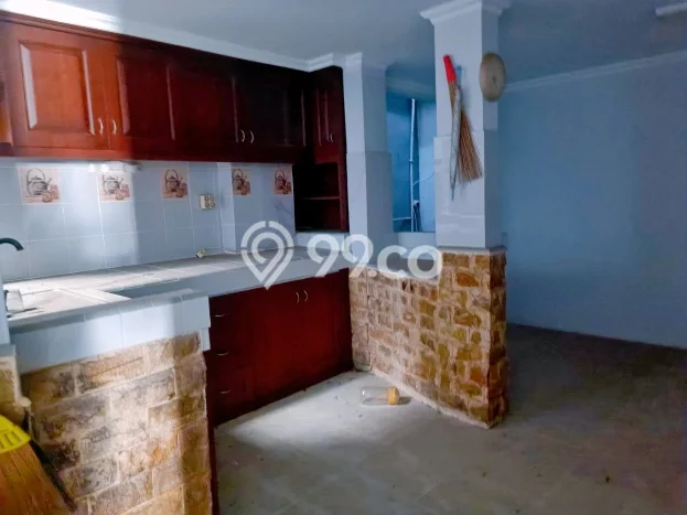 Jual Rumah Eksklusif 3 KT di Rawa Buaya, Jakarta Barat Jual Rumah Eksklusif 3 KT di Rawa Buaya, Jakarta Barat