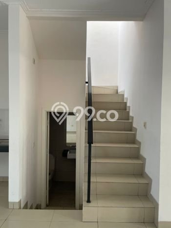 Dijual Hunian Rumah Terawat 3 Kamar di Green Lake City, Jakarta Barat Dijual Hunian Rumah Terawat 3 Kamar di Green Lake City, Jakarta Barat