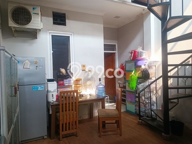 Rumah Mewah LB 220m2 Siap Huni Desain Elegan di Rawa Buaya, Jakarta Barat Rumah Mewah LB 220m2 Siap Huni Desain Elegan di Rawa Buaya, Jakarta Barat