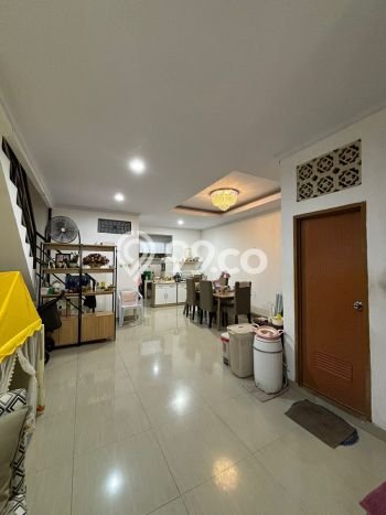 Rumah Nyaman di Rawa Buaya, Jakarta Barat, Luas 102m² Bangunan 120m² Rumah Nyaman di Rawa Buaya, Jakarta Barat, Luas 102m² Bangunan 120m²
