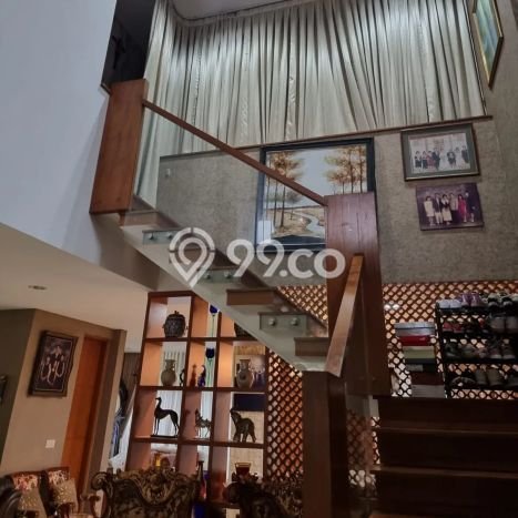 Jual Rumah Luas Megah Dengan View Eksklusif di Pondok Indah, Jakarta Selatan Jual Rumah Luas Megah Dengan View Eksklusif di Pondok Indah, Jakarta Selatan
