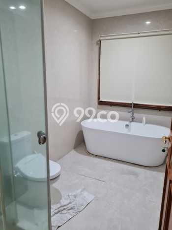 For Sale! Premium House LT 336m2 Desain Modern di Kembangan Selatan For Sale! Premium House LT 336m2 Desain Modern di Kembangan Selatan