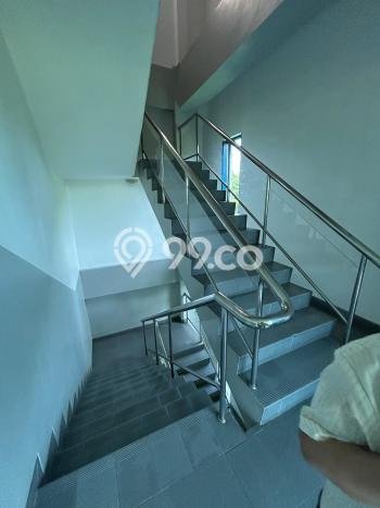 Kantor Bagus Dijual LB 2600m2 Lokasi Strategis Jakarta Barat Area Cocok untuk Bisnis Kantor Bagus Dijual LB 2600m2 Lokasi Strategis Jakarta Barat Area Cocok untuk Bisnis