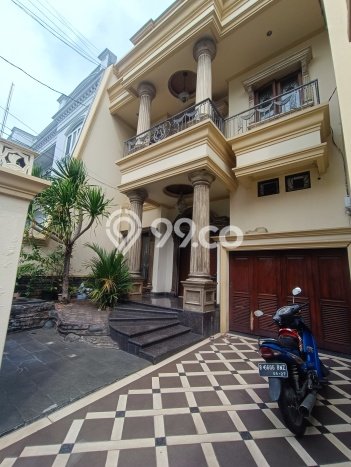 Dijual Rumah Luas Elegan Dengan View Cantik di Pluit, Jakarta Utara Dijual Rumah Luas Elegan Dengan View Cantik di Pluit, Jakarta Utara