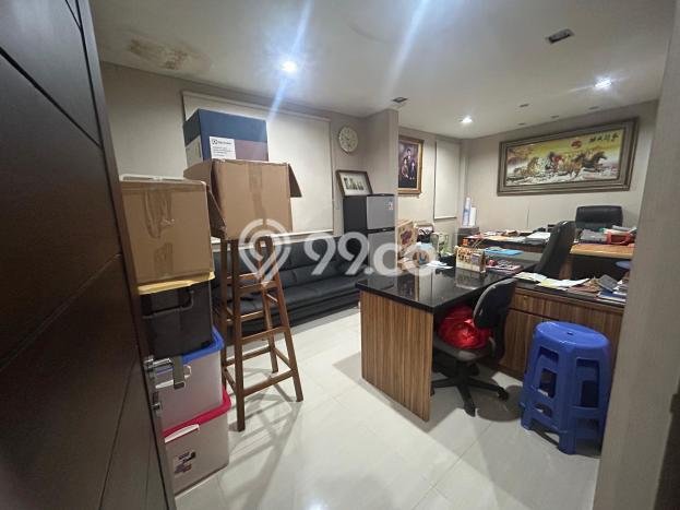 Dijual Rumah Mewah Megah Dengan View Eksklusif di Rawa Buaya, Jakarta Barat Dijual Rumah Mewah Megah Dengan View Eksklusif di Rawa Buaya, Jakarta Barat