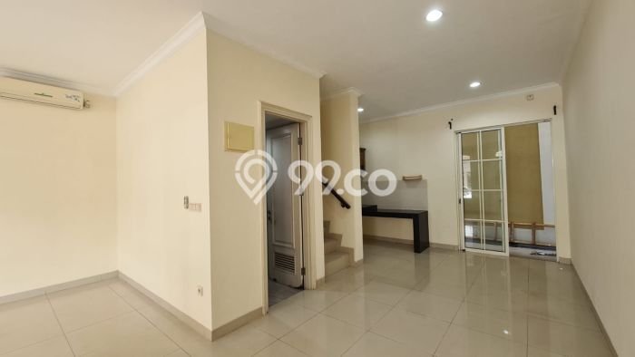 For Sale Hunian Rumah Nyaman 3 KT di Green Lake City, Jakarta Barat For Sale Hunian Rumah Nyaman 3 KT di Green Lake City, Jakarta Barat