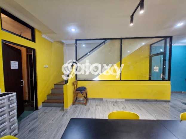 Ruko Dijual di Prime Area Jakarta Barat Luas 250m2 Ruko Dijual di Prime Area Jakarta Barat Luas 250m2