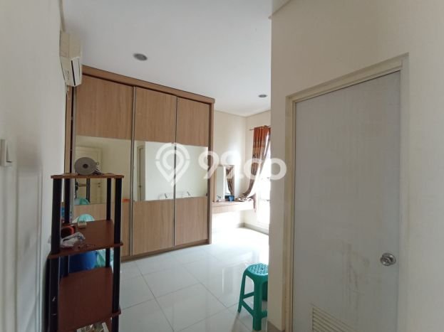 Rumah Elit Modern Tanpa Renovasi di Puri Mansion Jakarta Barat Rumah Elit Modern Tanpa Renovasi di Puri Mansion Jakarta Barat