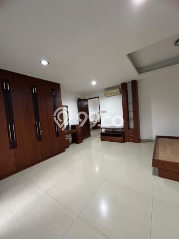 Hunian Elit LB 250m2 Siap Huni Desain Elegan di Kembangan Selatan, Jakarta Barat Hunian Elit LB 250m2 Siap Huni Desain Elegan di Kembangan Selatan, Jakarta Barat