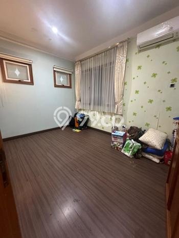 For Sale! Premium House LT 336m2 Desain Modern di Kembangan Selatan For Sale! Premium House LT 336m2 Desain Modern di Kembangan Selatan