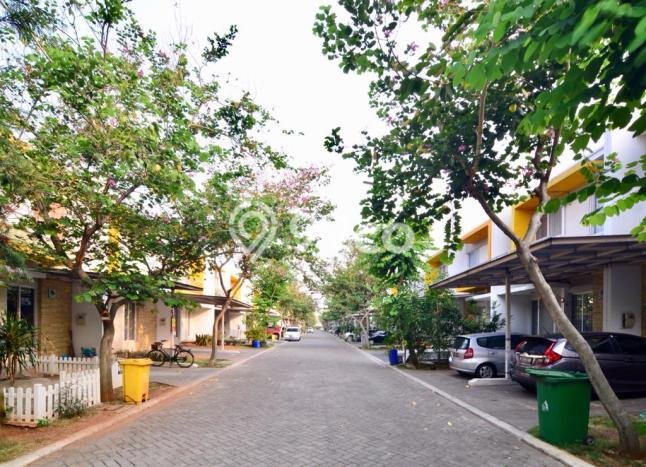 For Sale Rumah 3 Kamar Lokasi Strategis Nyaman dan Strategis di Cengkareng For Sale Rumah 3 Kamar Lokasi Strategis Nyaman dan Strategis di Cengkareng