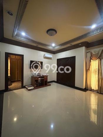 Dijual Rumah Luas Elegan Dengan View Cantik di Pluit, Jakarta Utara Dijual Rumah Luas Elegan Dengan View Cantik di Pluit, Jakarta Utara