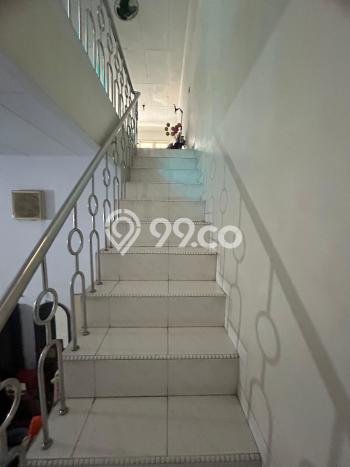 Jual Rumah Eksklusif 3 KT di Rawa Buaya, Jakarta Barat Jual Rumah Eksklusif 3 KT di Rawa Buaya, Jakarta Barat