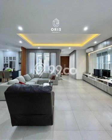 Siap Huni Hunian Elit 5 Kamar di Menteng Dekat ke Mana Saja Siap Huni Hunian Elit 5 Kamar di Menteng Dekat ke Mana Saja