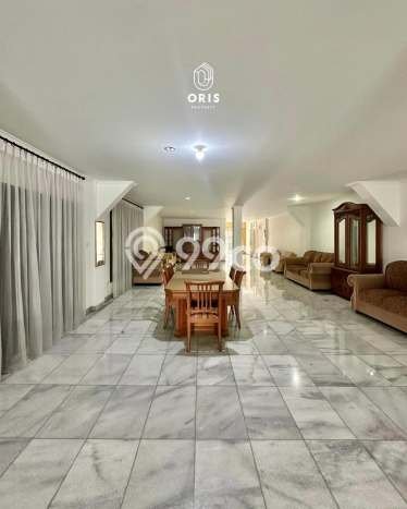 For Sale Rumah Elit Exclusive di Menteng, Jakarta Pusat For Sale Rumah Elit Exclusive di Menteng, Jakarta Pusat