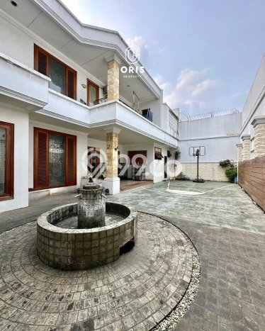 Rumah Luxury Modern Siap Huni di Pondok Indah Jakarta Selatan Rumah Luxury Modern Siap Huni di Pondok Indah Jakarta Selatan