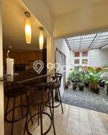 Hunian Nyaman 3 KT di Warung Buncit, Jakarta Selatan - LT 360m² Hunian Nyaman 3 KT di Warung Buncit, Jakarta Selatan - LT 360m²