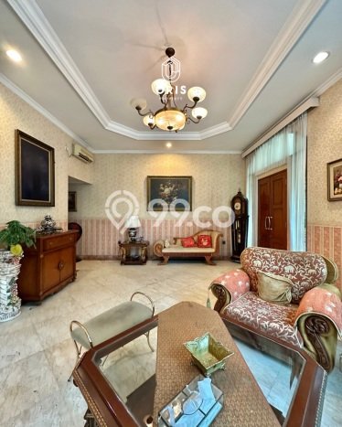 Rumah Eksklusif Siap Huni LT 973m2 di Kebayoran Baru, Jakarta Selatan Rumah Eksklusif Siap Huni LT 973m2 di Kebayoran Baru, Jakarta Selatan