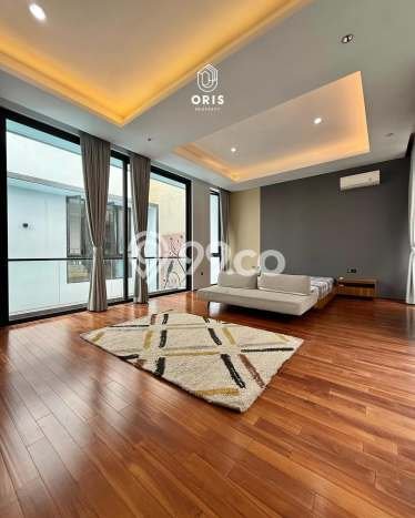Siap Huni Hunian Elit 5 Kamar di Kebayoran Baru Dekat ke Mana Pun Siap Huni Hunian Elit 5 Kamar di Kebayoran Baru Dekat ke Mana Pun