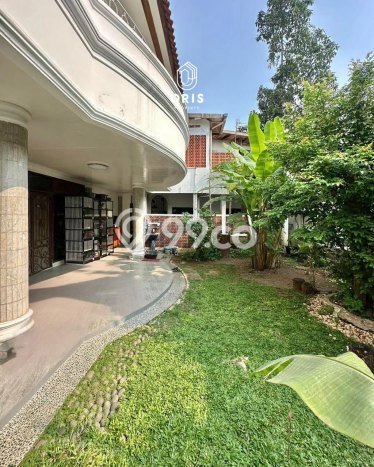 Rumah Mewah Siap Huni LT 501m2 di Tebet, Jakarta Selatan Rumah Mewah Siap Huni LT 501m2 di Tebet, Jakarta Selatan