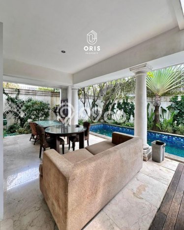 Rumah Luxury Modern Siap Huni di Cipete Jakarta Selatan Rumah Luxury Modern Siap Huni di Cipete Jakarta Selatan