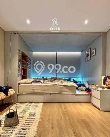 Dijual Rumah Luas Elegan Dengan View Cantik di Veteran, Jakarta Selatan Dijual Rumah Luas Elegan Dengan View Cantik di Veteran, Jakarta Selatan