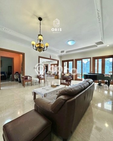 Best Deal Hunian Mewah Ideal dan Luas di Cilandak, Jakarta Selatan Best Deal Hunian Mewah Ideal dan Luas di Cilandak, Jakarta Selatan