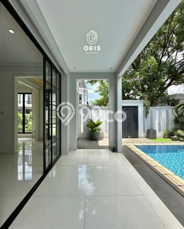Hunian Elit LB 279m2 Siap Pakai Desain Elegan di Kemang, Jakarta Selatan Hunian Elit LB 279m2 Siap Pakai Desain Elegan di Kemang, Jakarta Selatan