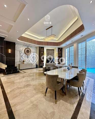 Dijual Rumah Premium dengan Fasilitas Sekitar Komplit di Menteng, Jakarta Pusat Dijual Rumah Premium dengan Fasilitas Sekitar Komplit di Menteng, Jakarta Pusat