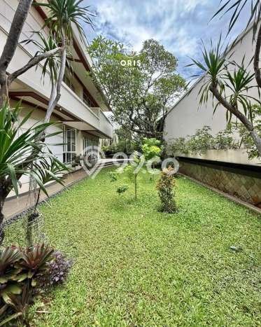 For Sale! Luxury House LT 1430m2 Desain Elegan di Pondok Indah For Sale! Luxury House LT 1430m2 Desain Elegan di Pondok Indah